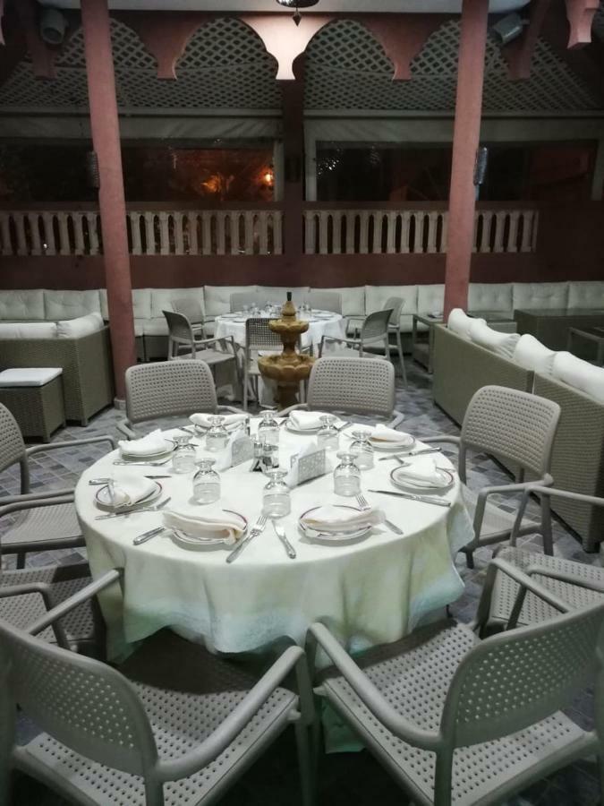 Dar Amghar Hotel Tafraout Kültér fotó